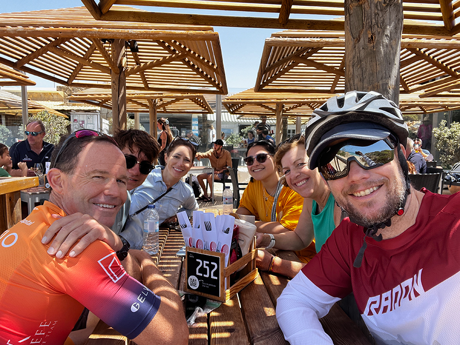 Happy cyclists smiling on a Somewherein.pt tour