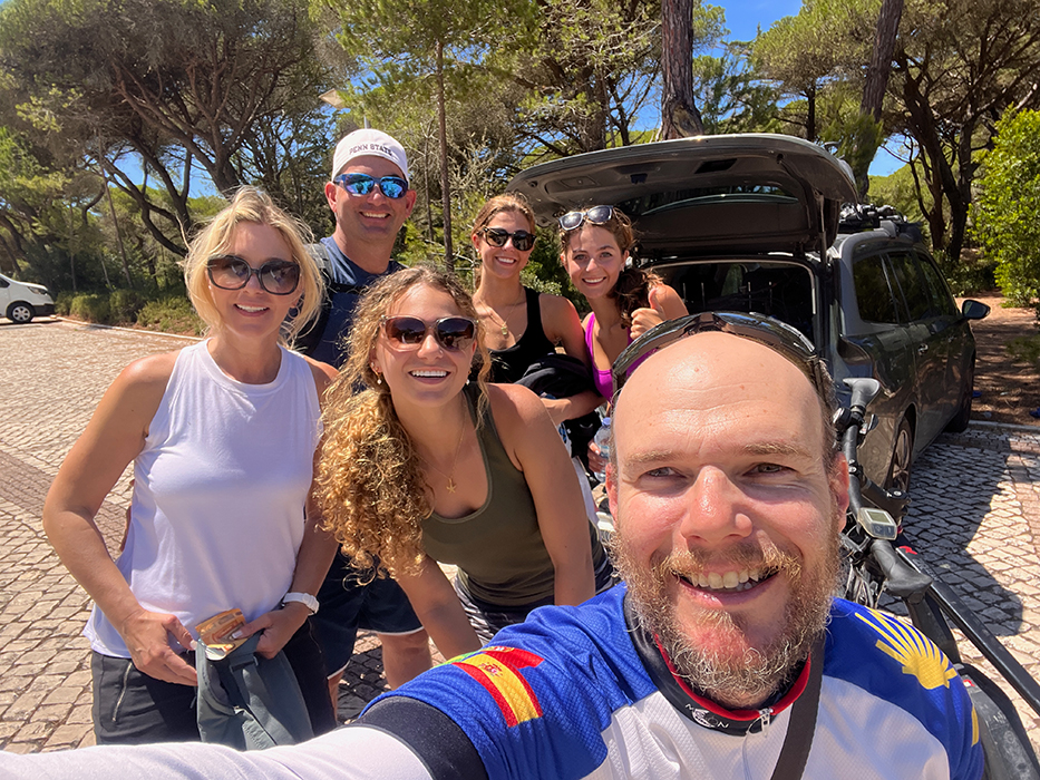 Happy cyclists smiling on a Somewherein.pt tour